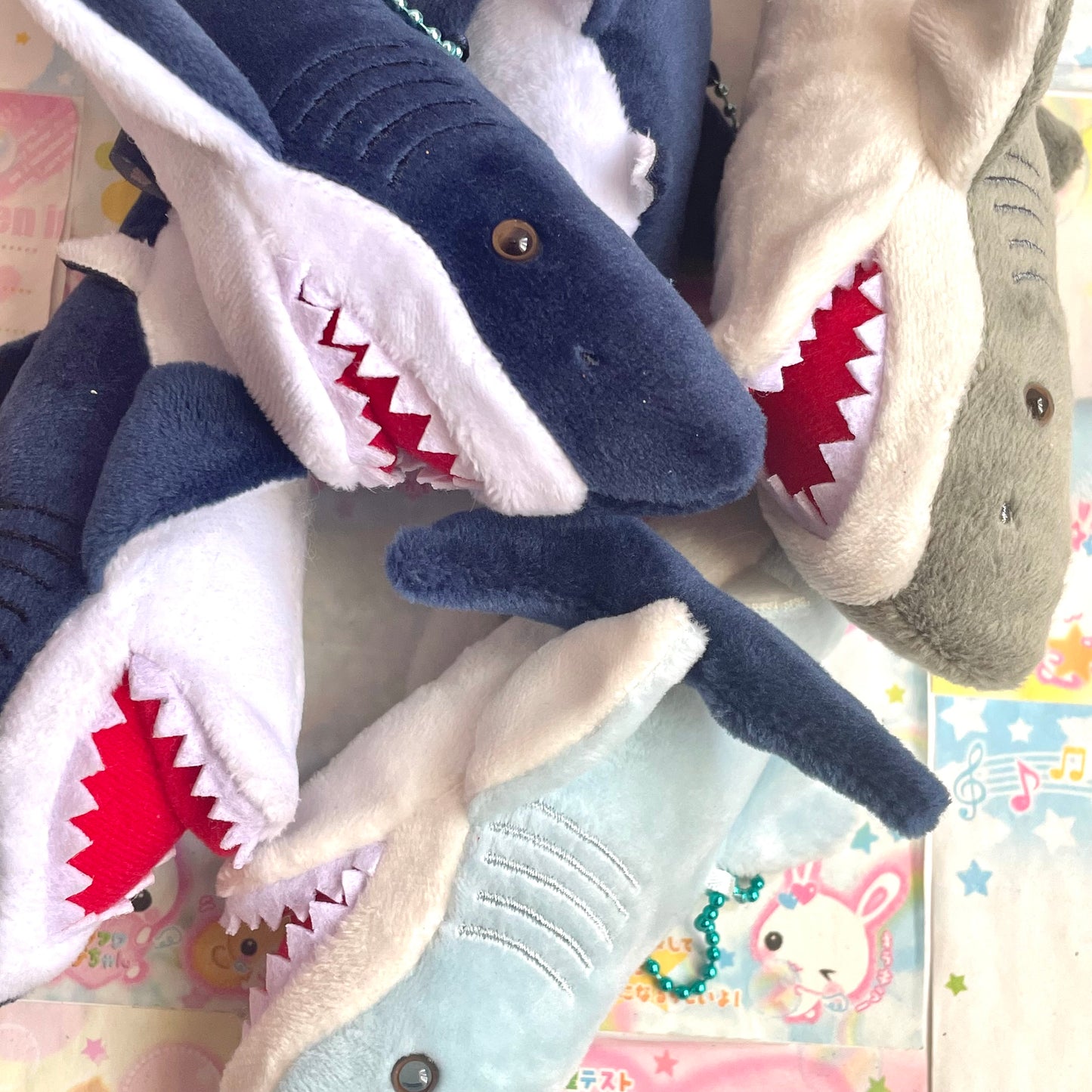 AMUFUN Shark Mascot Keychain