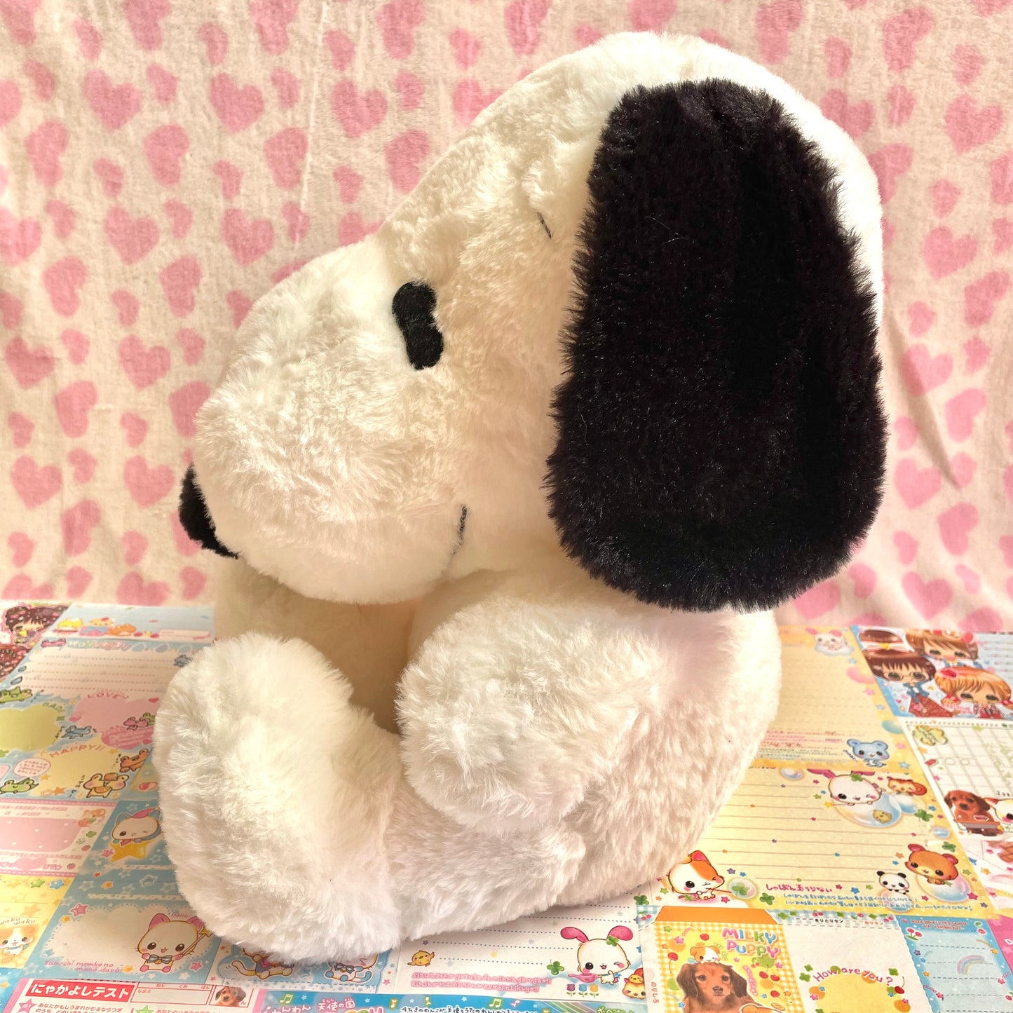 Snoopy Fluffy XL Plush