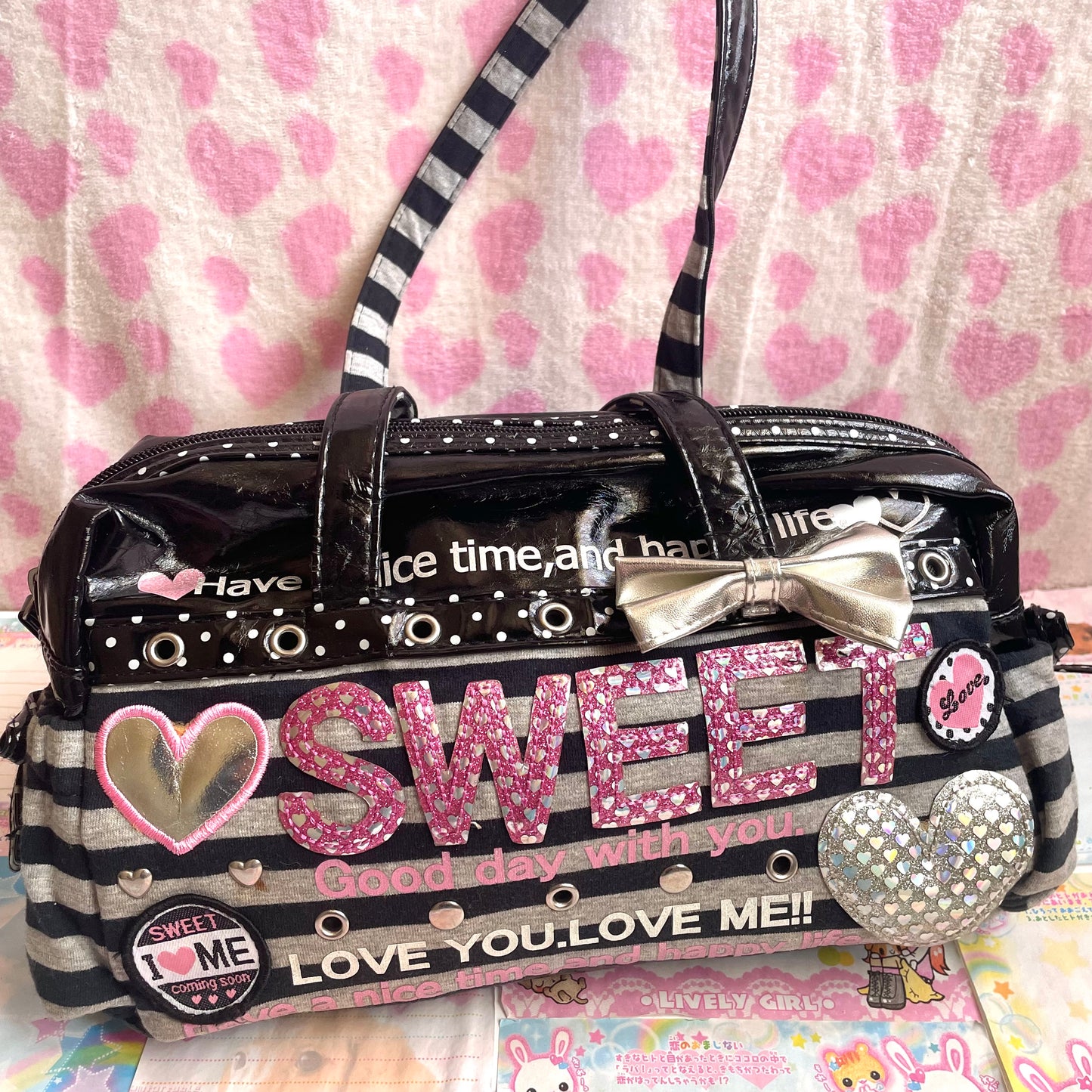 Sweet Vinyl Shoulder Bag