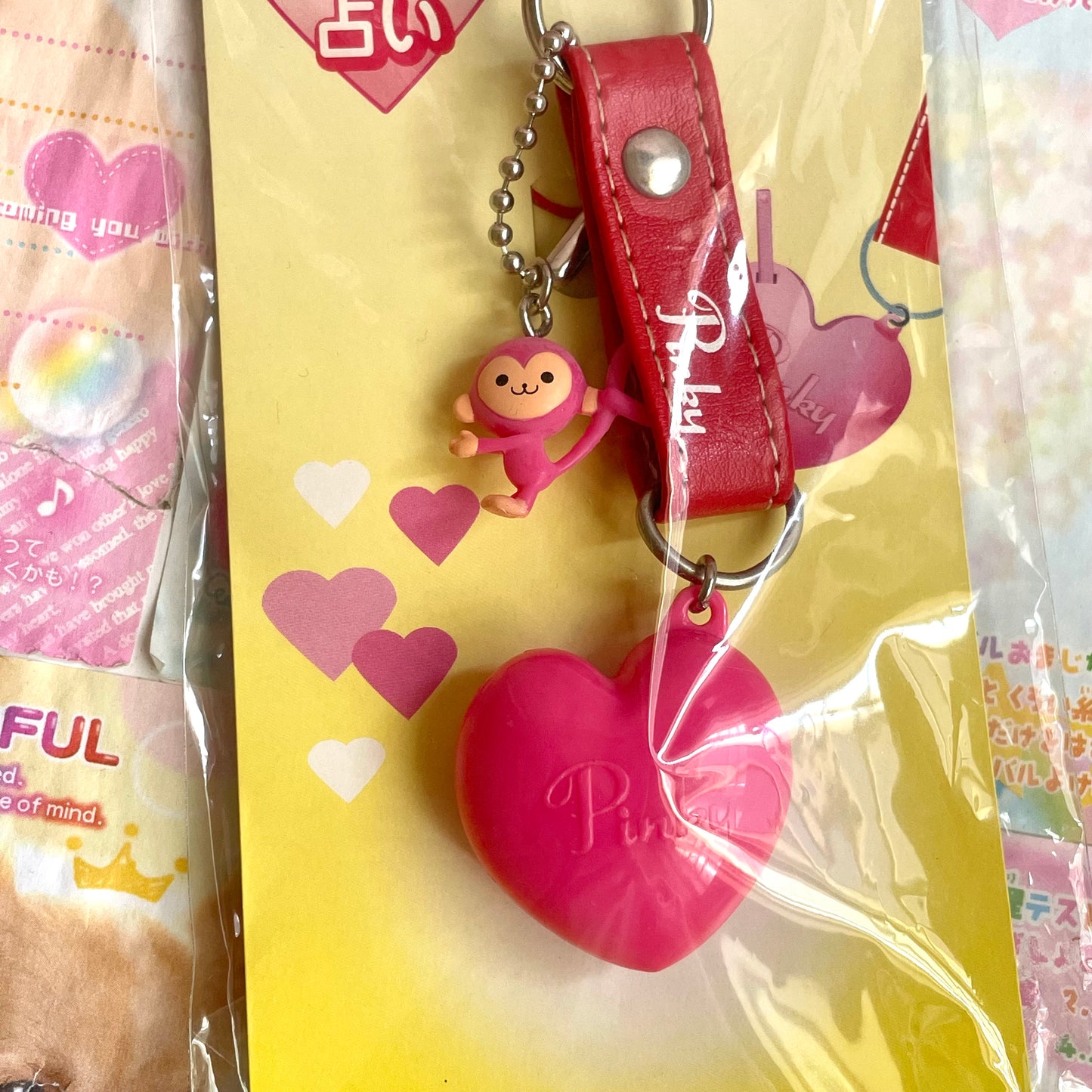 Pinky Monkey Heart Fortune Telling Mobile Strap