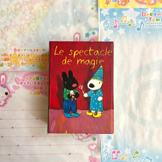 Gaspard et Lisa The Magic Show Magnet Book