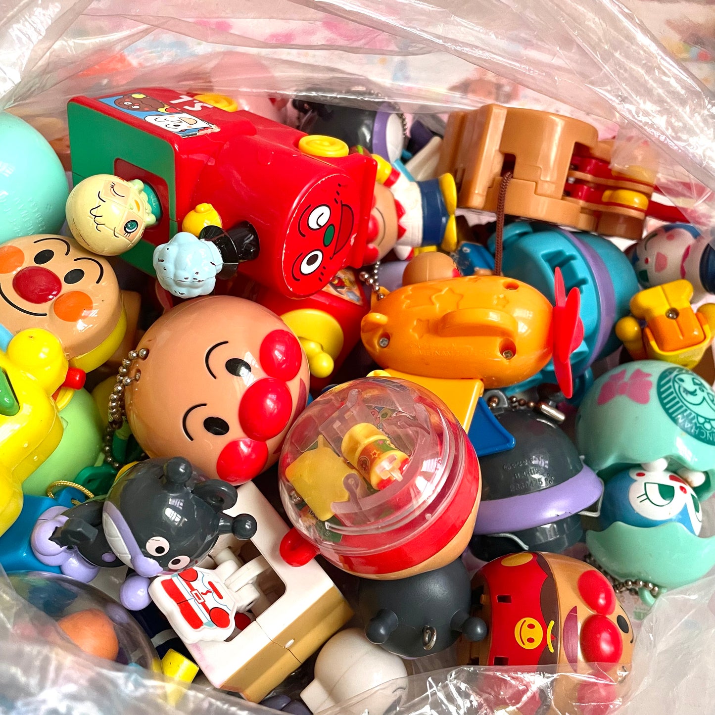 HUGE Anpanman Bundle (Toys, keychains, figures… etc)