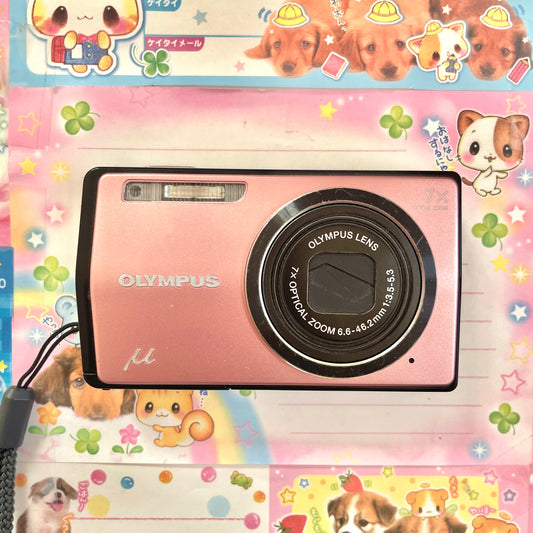 OLYMPUS μ-7000 Digital Camera in Pink