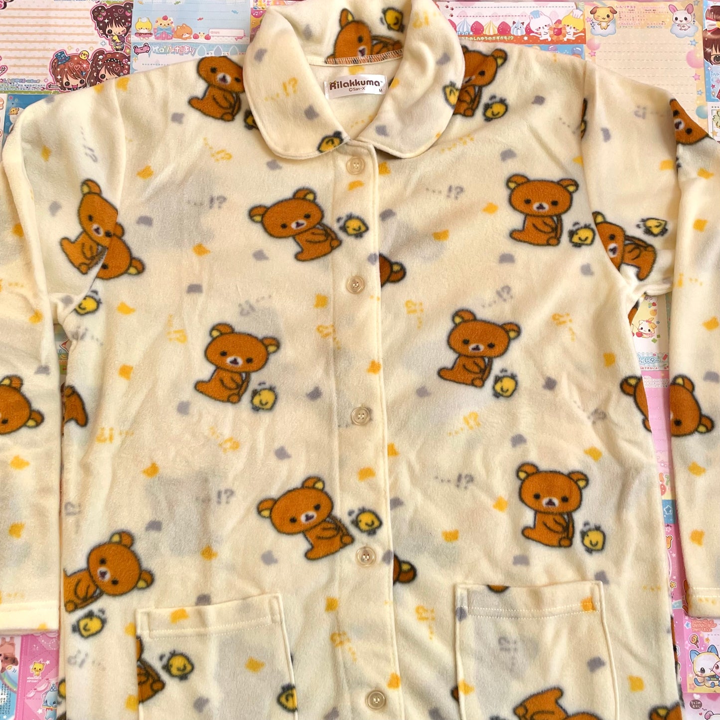 A set of 2 Rilakkuma M Fluffy Roomwear and a Drawstring Bag