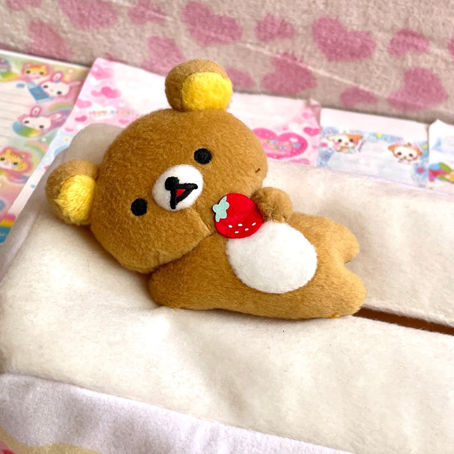 Rilakkuma Strawberry Party Cake Tissue Cover