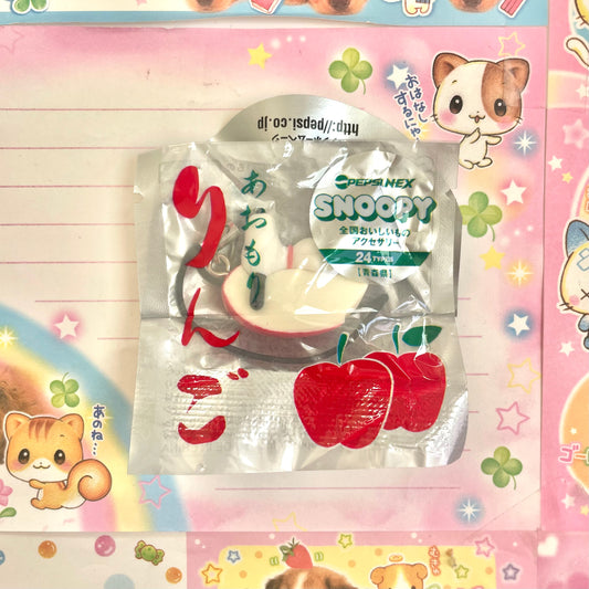 Snoopy Tasty Food Figure Strap - Apple