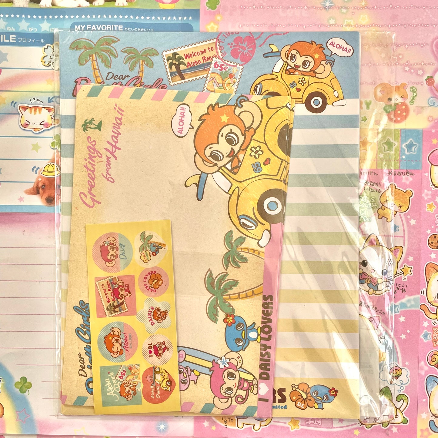 DAISY LOVERS Letter Set